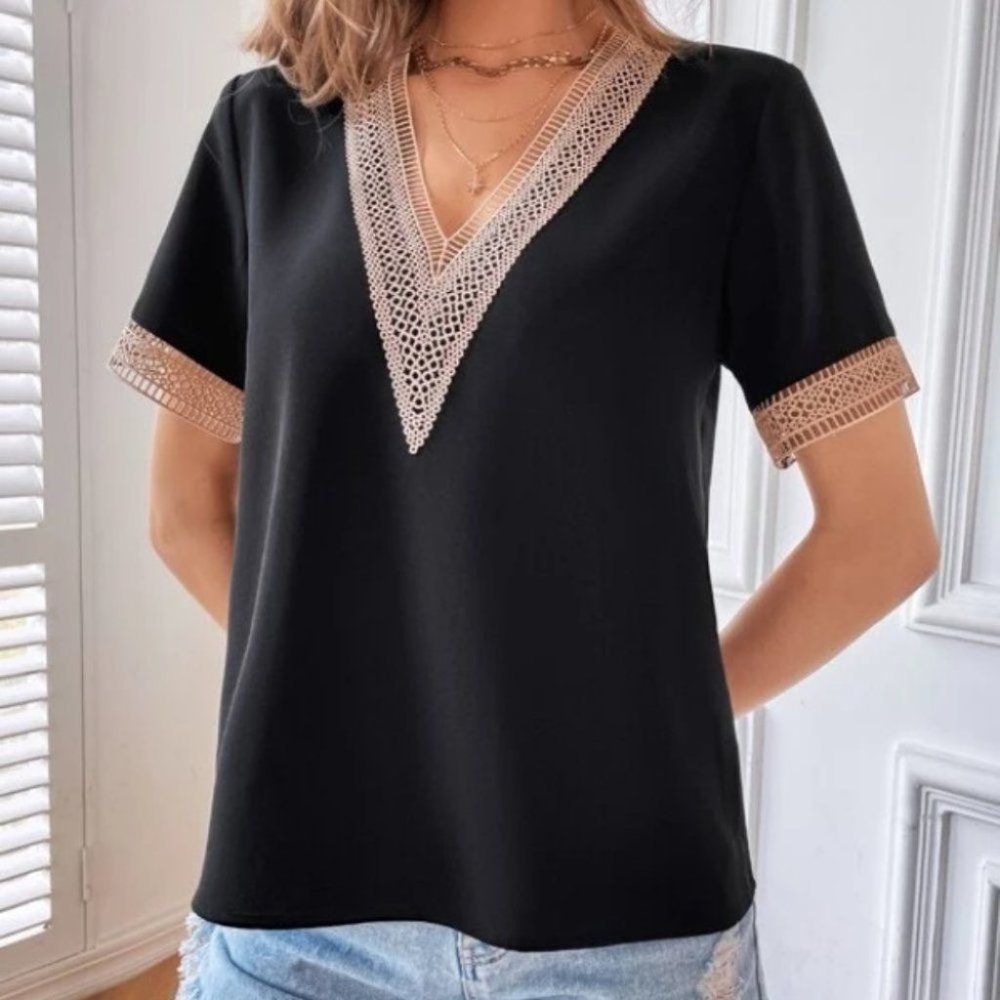 Bohemian V-neck Lace Solid Minimalist Blouse BlacK - Picture 5 of 6